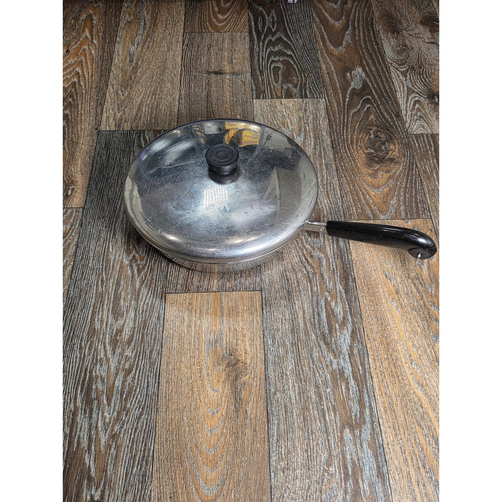 Vintage Revere Ware 10 Inch Skillet Frying Pan with Lid Clinton IL USA 94l